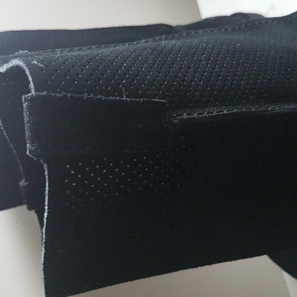 UGG Leather Boots - Picture 7 of 10